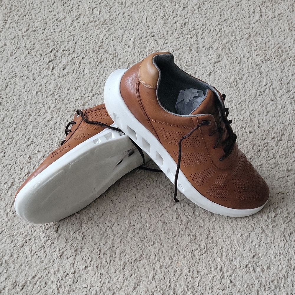 Johnston & Murphy Men's Activate U-Throat Shoes